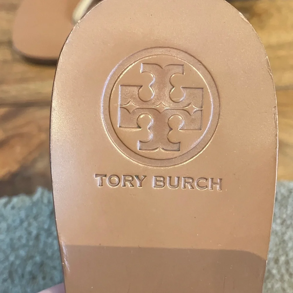 Tory Burch Holly Logo Kitten Heels